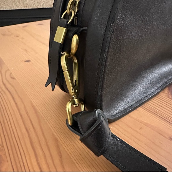 NEW Madewell Sydney Zip-Top Leather Crossbody Bag in Black with Gold Hardware - Picture 9 of 10